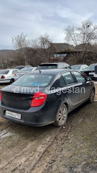 Сотрудниками Госавтоинспекции Дагестана обнаружена автомашина, находящаяся в розыске